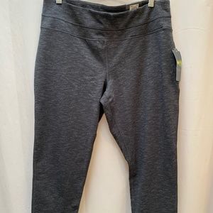 Tek Gear DryTek Cropped Athleisure Pants New with tags size XL
